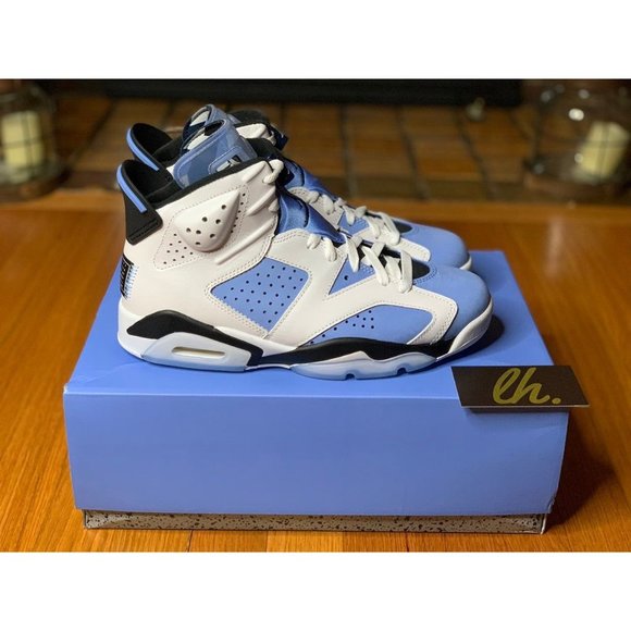 Sz 11 Air Jordan 6 Retro "UNC" - Picture 6 of 9